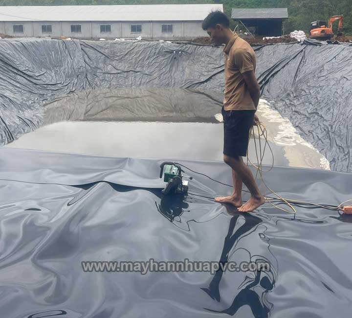 M&aacute;y h&agrave;n bạt LST GM1 h&agrave;n bạt biogas